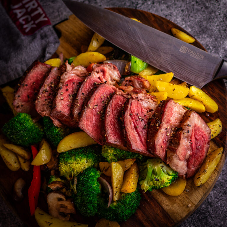 Chuck Eye Steak van de BBQ met perfecte grillstrepen
