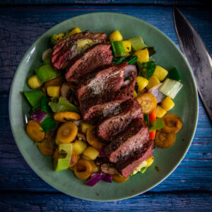 Diamanthaas van de BBQ met rosé garing en perfecte grillstrepen